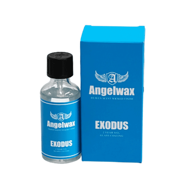 Angelwax Exodus Glass Coating 50ml keramički premaz za staklo je tekućina u staklenoj prozirnoj bočici sa svijetloplavom etiketom i služi za zaštitu staklenih površina vozila.