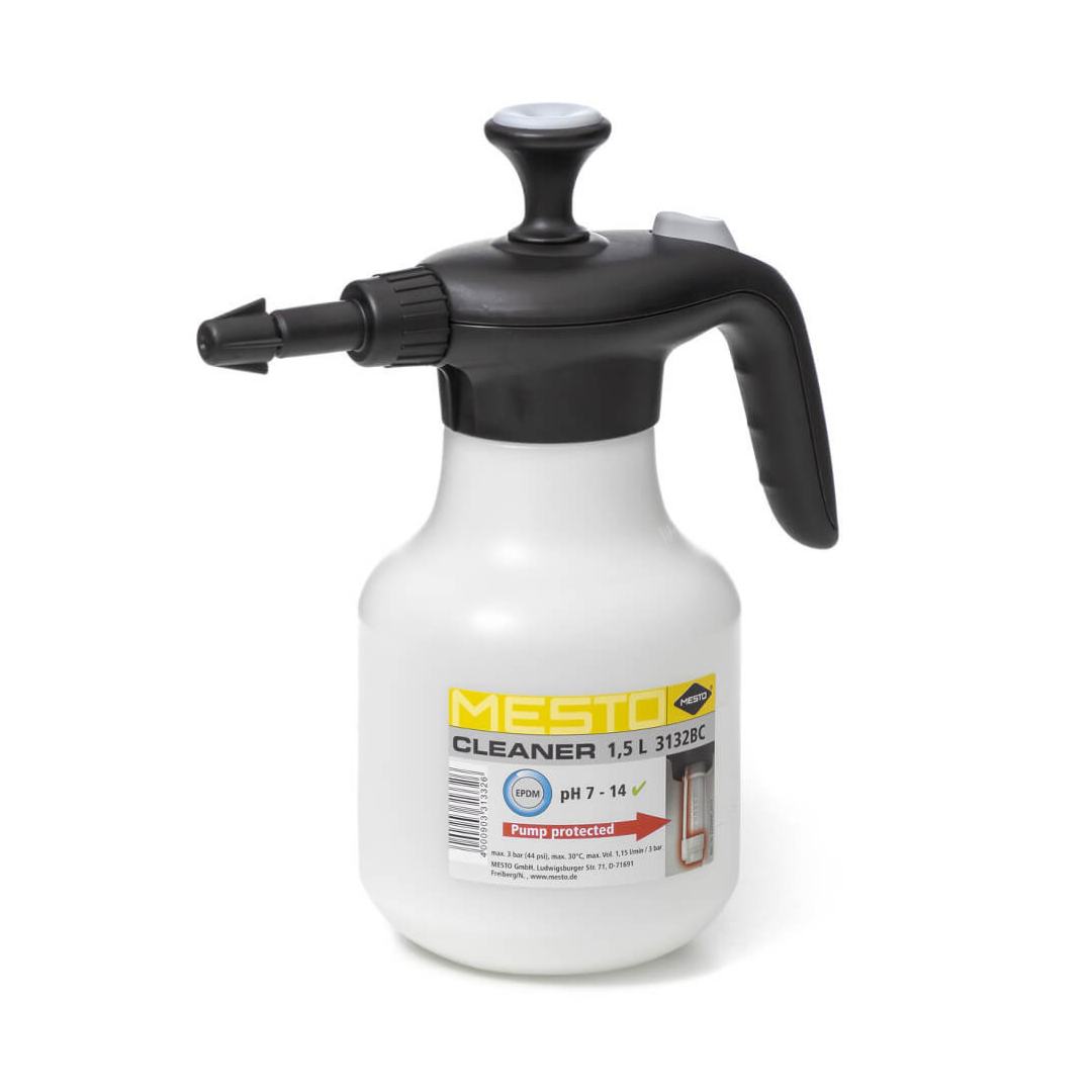 Mesto Pressure Sprayer 1.5L tlačna prskalica za alkalne otopine savršen je pomoćnik za profesionalne korisnike. Nudi niz funkcionalnosti, poput posebno obložene opruge u glavi pumpe i zaštitne kapice pumpe za poboljšanje kemijske otpornosti.
