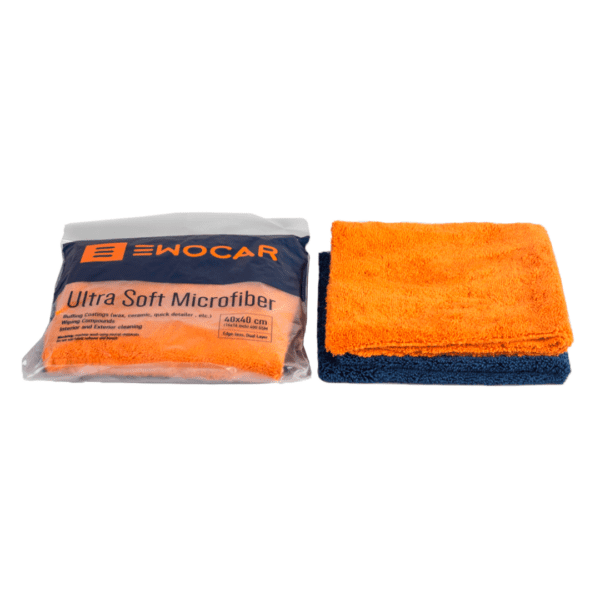 Ewocar Microfiber Cloth Set ručnika od mikrofibre je set od dvije krpe od mikrofibre, jedna narančaste boje i druga plave boje. Obje krpe dolaze u zajedničkoj plastičnoj vrećici s Ewocar logom.