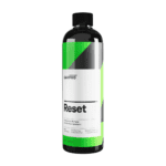 CarPro Reset 500ml šampon je tekućina koja dolazi u plastičnoj prozirnoj boci i služi za pranje vozila s kermaičkim i ostalim premazima.