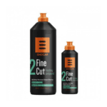 Ewocar Fine Cut pasta za poliranje je tekućina u crnoj plastičnoj boci s narančastim čepom i služi za poliranje vozila.