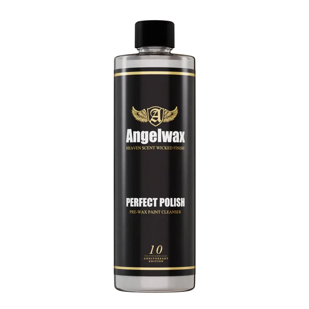 Angelwax Perfect Polish 500ml pasta za poliranje je tekućina mliječno bijele boje koja dolazi u plastičnoj prozirnoj bezbojnoj boci i služi za blago poliranje lakiranih površina vozila.