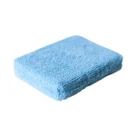 PHD Microfiber Applicator aplikator od mikrofibre je aplikator plave boje koji služi za nanos premaza na vozilo.