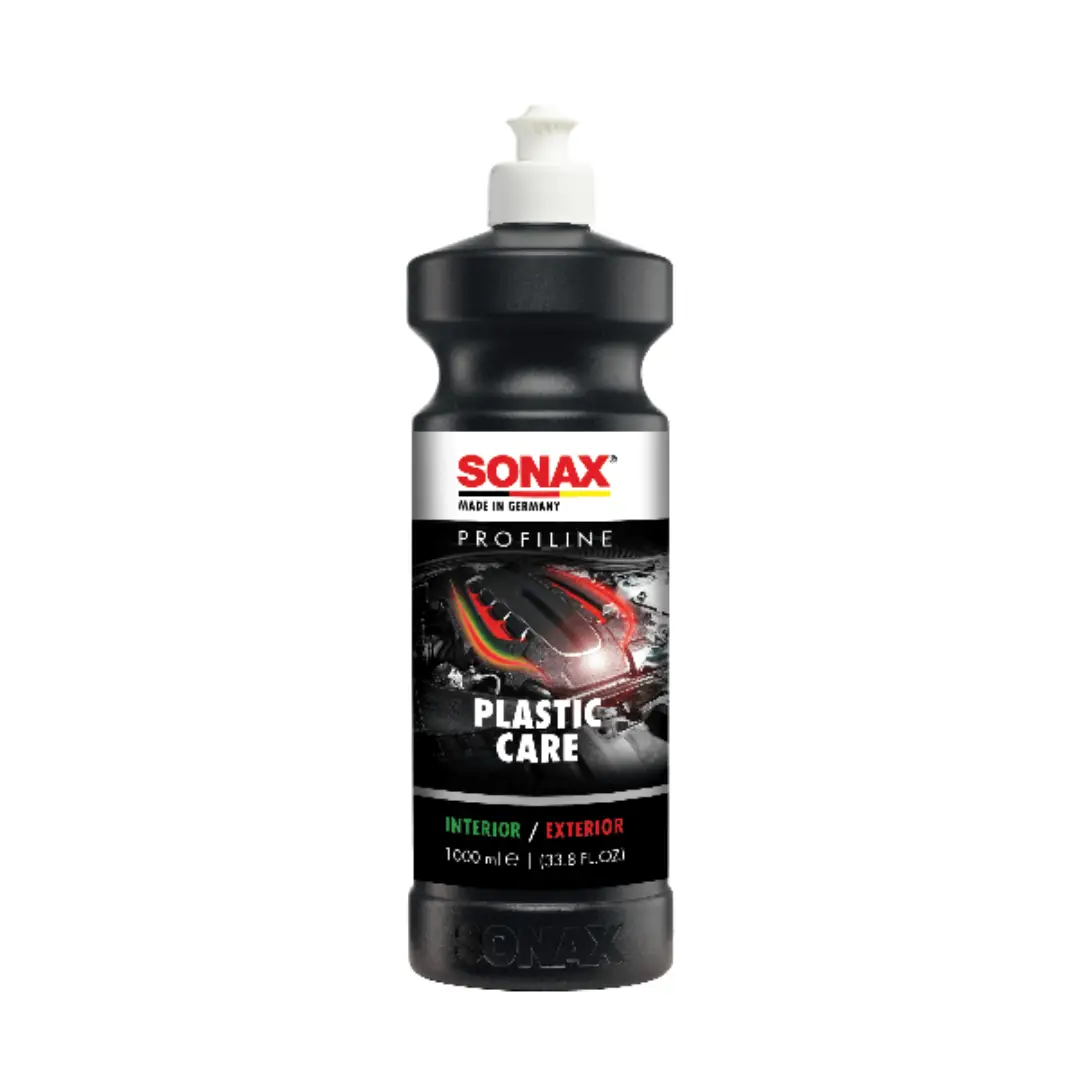 Sonax Plastic Care Interior&Exterior 1L premaz za plastiku je dressing za plastične površine kako u interijeru tako na eksterijeru. Obnavlja boje, ostavlja suptilan sjaj i prekriva sitna oštećenja na plastičnim površinama.