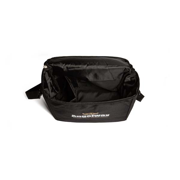 Angelwax Car Detailing Bag torba savršena je za sigurno pohranjivanje svih voskova i proizvoda za detailing.