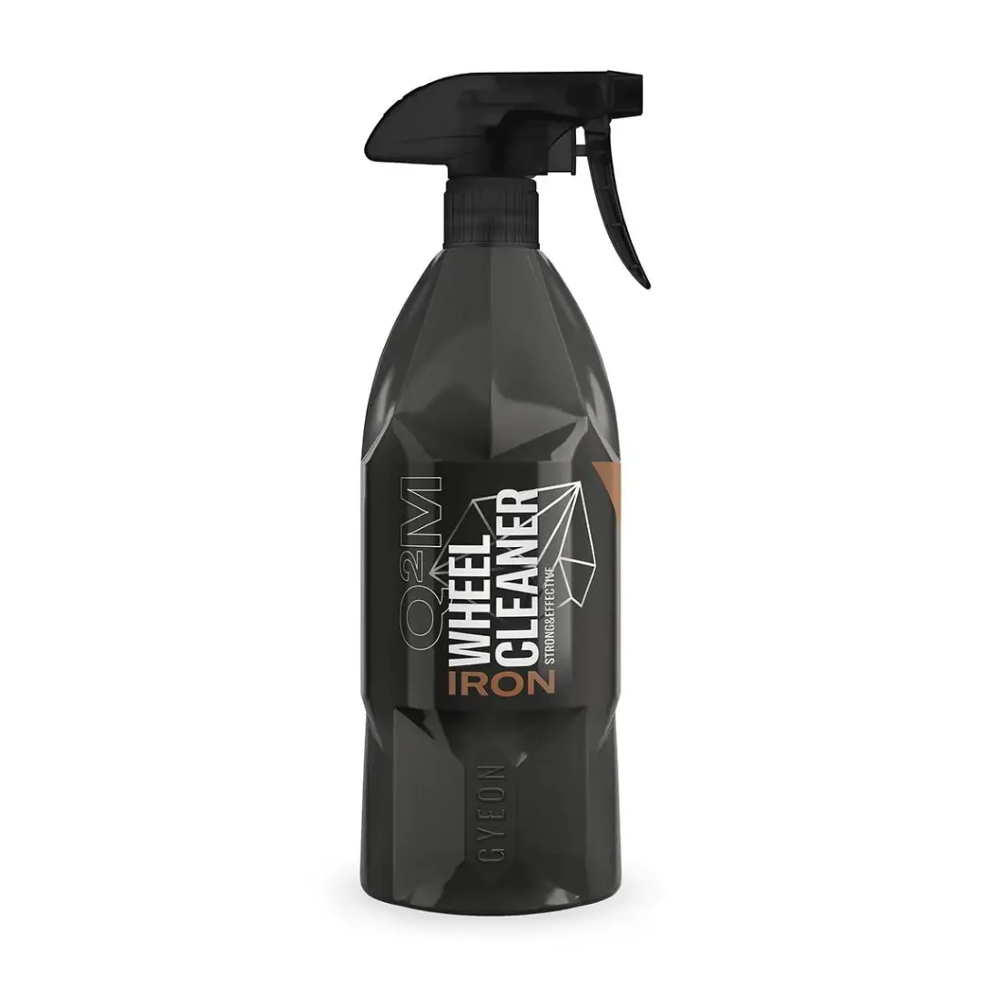 GYEON Q2M Iron WheelCleaner 500ml čistač za felge je vrlo učinkovito namjensko sredstvo za čišćenje svih vrsta naplataka (felgi). Snažna formula razvijena je za učinkovito uklanjanje masnoća, prljavštine i kočione prašine.