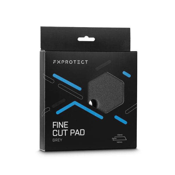 FX Protect Fine Cut Pad fina spužva za poliranje je srednje-fina abrazivna spužva za poliranje koja služi za finiširanje na tvrđim lakovima, poput onih na njemačkim vozilima, i za korekciju blaže do srednje oštećenih lakova.