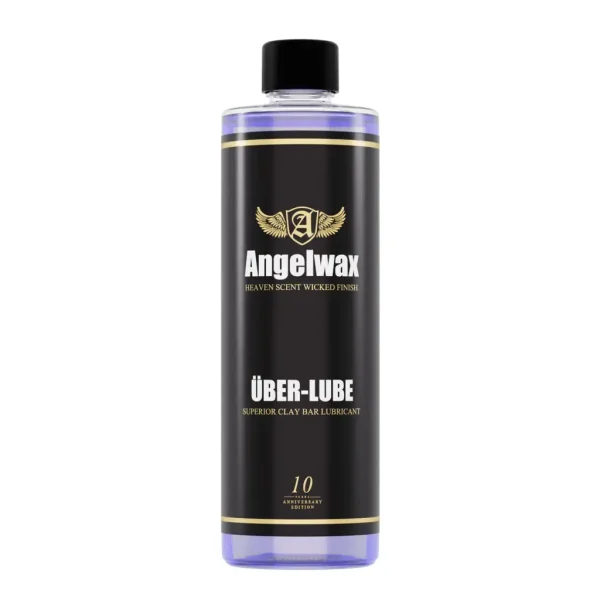 Angelwax Über-Lube 500ml lubrikant za gliniranje je formuliran za optimalno lubriciranje tijekom procesa gliniranja, odnosno mehaničke dekontaminacije.